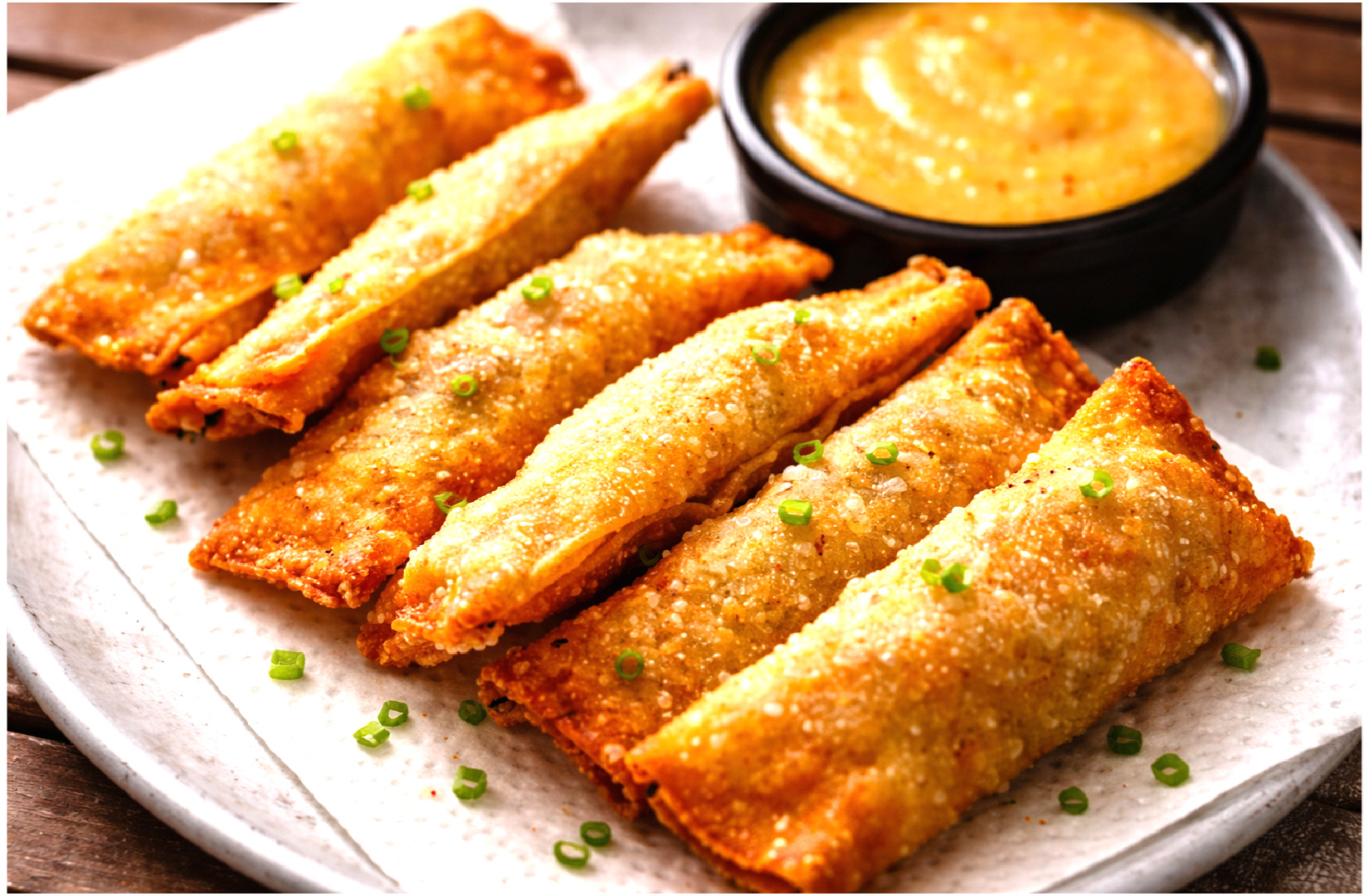 EGG ROLLS GARNIS AU POULET « NOTRE SIGNATURE » (24)