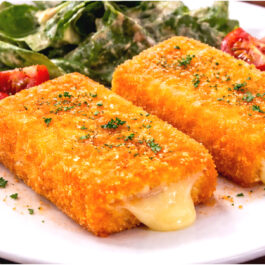 FONDUES AUX 4 FROMAGES DELUXES « NOTRE SIGNATURE » (12)