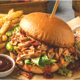 LANIÈRES DE POULET GRILLÉES EFFILOCHÉES « STYLE CLUB » (4.54 LBS)